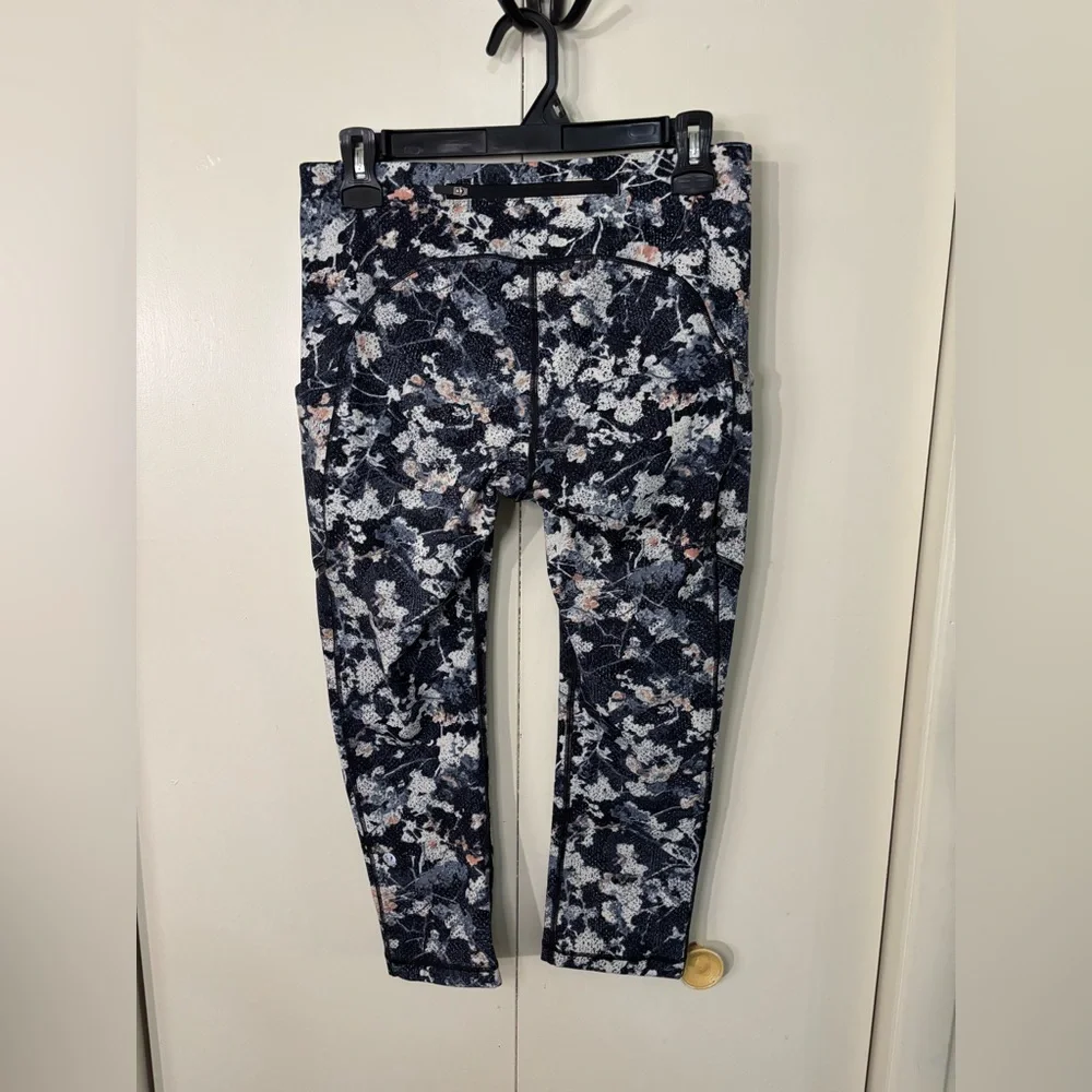 Lululemon Floral Leggings - Picture 3 of 3